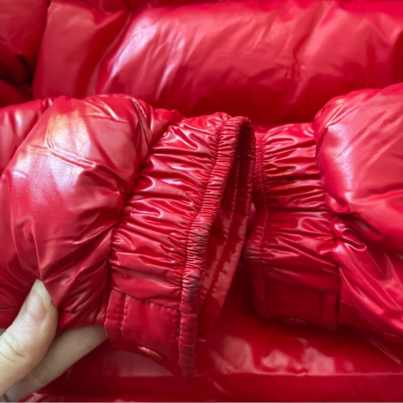 Moncler Red Puffer Kids - Picture 13 of 15